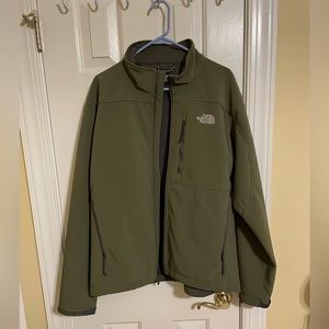 The North Face Apex Barrier Soft Shell Men’s Jacket, Size L